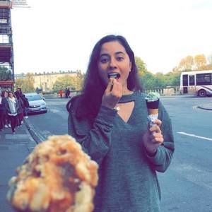 Meet your Posher, Madeline